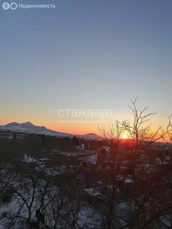 2-комнатная квартира: Ессентуки, улица Артёма Сергеева, 78 (53 м) - Фото 0