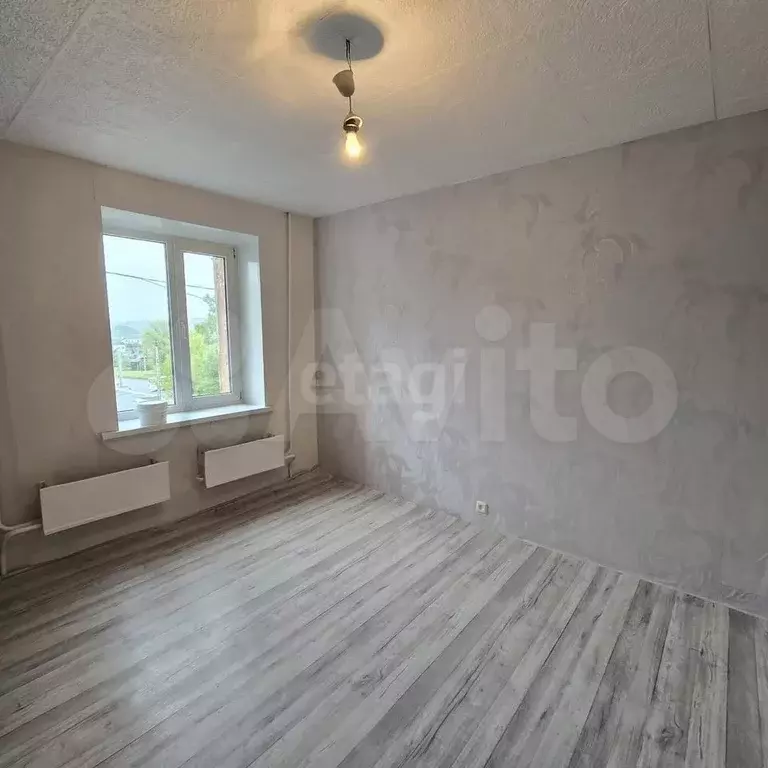 Комната 6 м в 1-к., 3/10 эт. - Фото 0