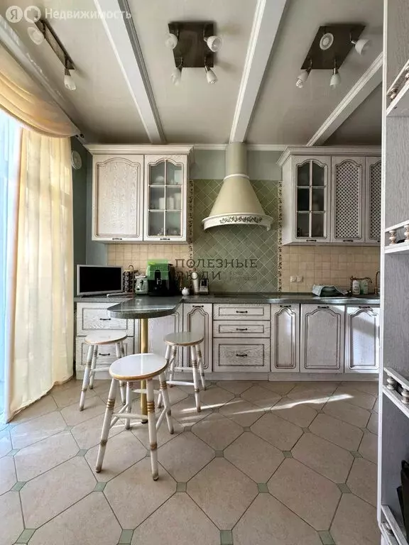 3-комнатная квартира: Вологда, Огородный переулок, 7 (99.4 м) - Фото 0
