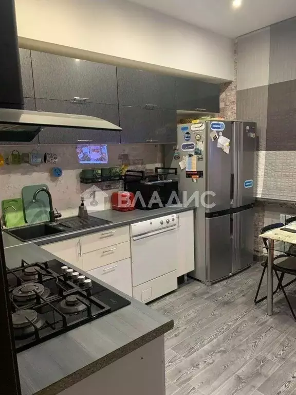 Квартира, 3 комнаты, 77.9 м - Фото 0