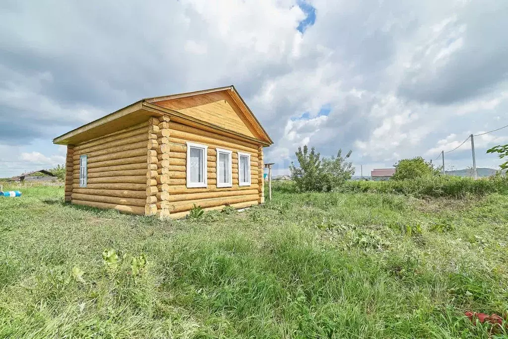 Дом в Башкортостан, Ишимбайский район, Урман-Бишкадакский сельсовет, ... - Фото 0