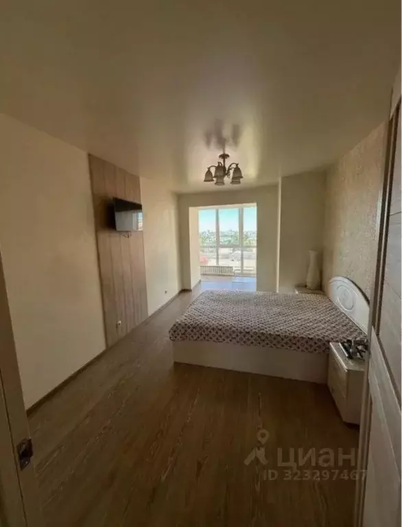 2-к кв. Кировская область, Киров ул. Ленина, 184к1 (72.0 м) - Фото 1