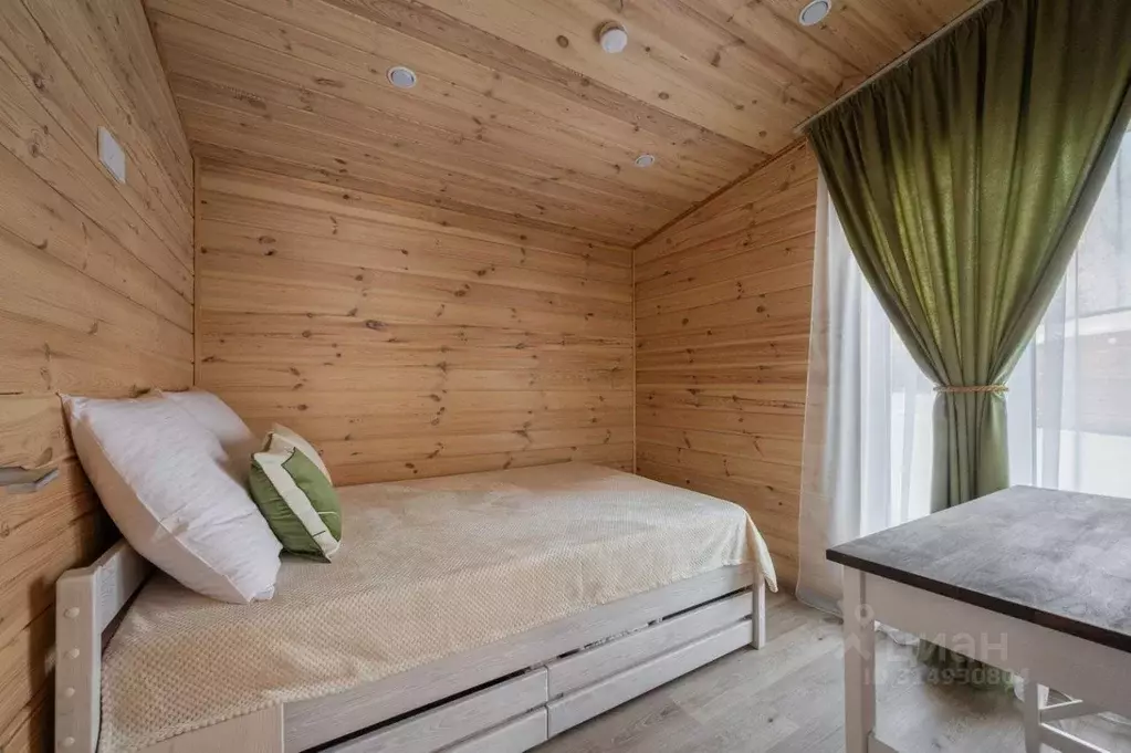 Дом в Свердловская область, Верхнее Дуброво пгт  (27 м) - Фото 1