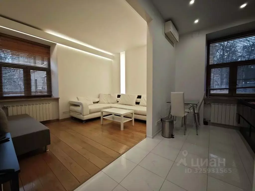 2-к кв. Москва Ломоносовский просп., 14 (42.0 м) - Фото 0