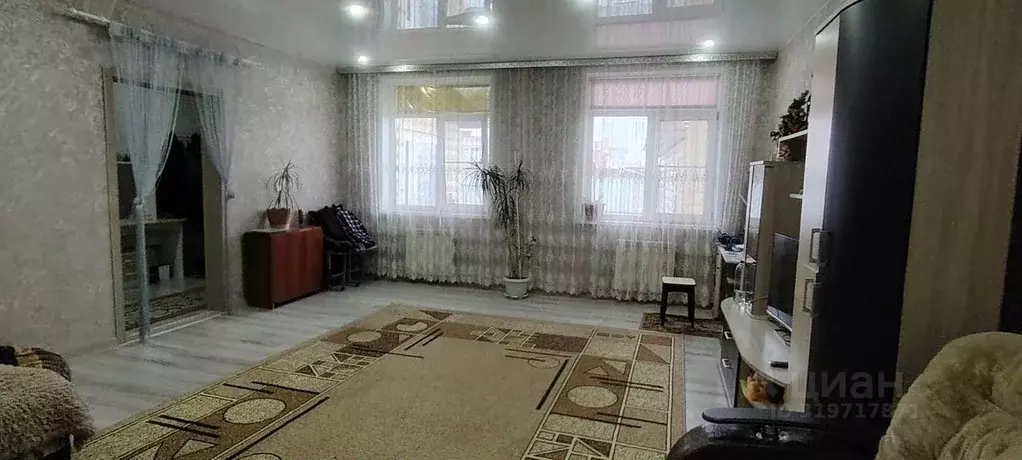 Дом в Омская область, Омский район, с. Усть-Заостровка  (107 м) - Фото 2