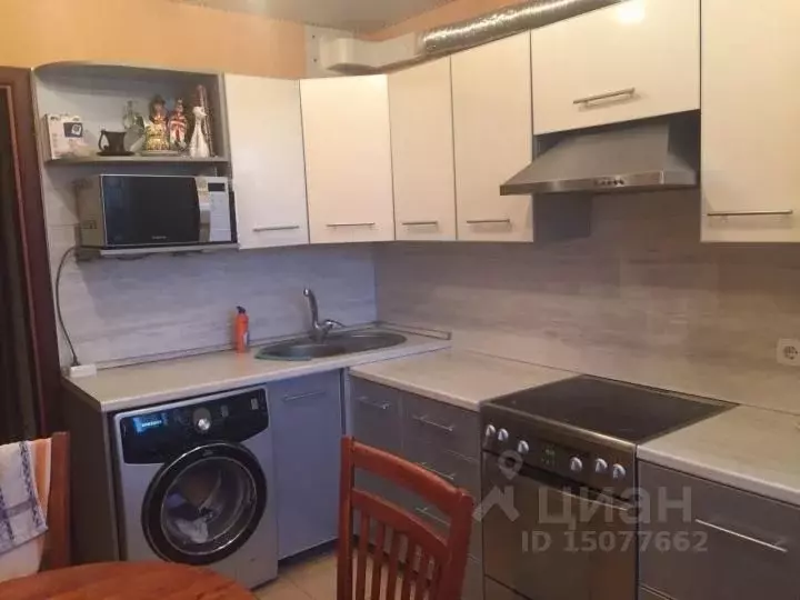 2-к кв. Белгородская область, Белгород ул. Калинина, 1 (55.0 м) - Фото 0