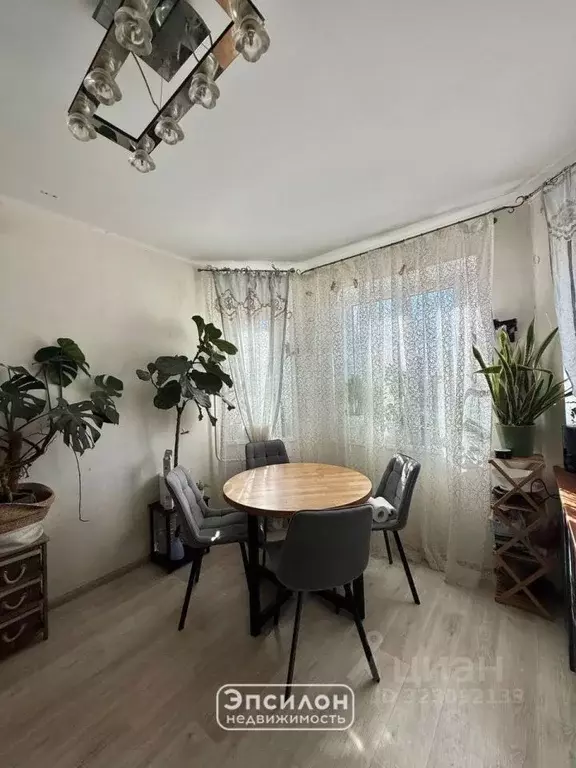 2-к кв. Курская область, Курск ул. Домостроителей, 4 (56.5 м) - Фото 1