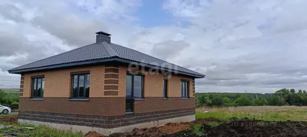 Дом в Башкортостан, Миякинский район, Уршакбашкарамалинский сельсовет, ... - Фото 1