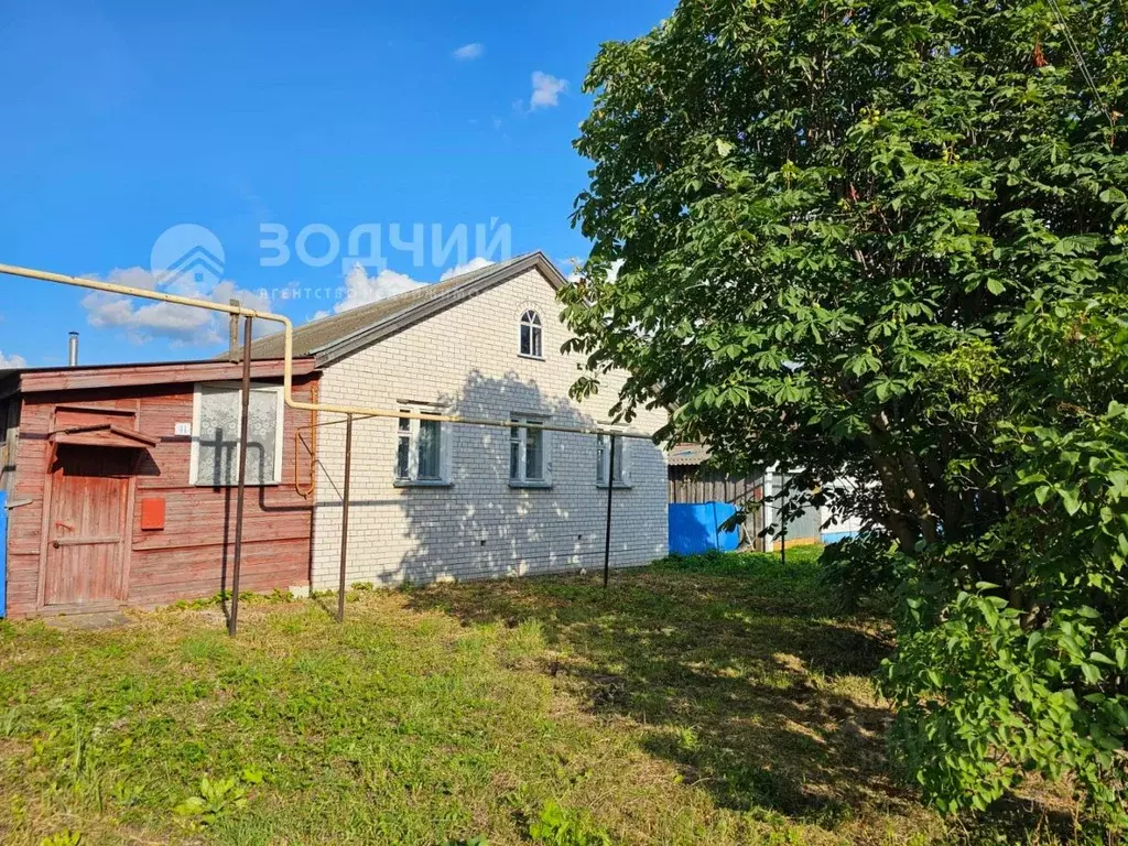 Дом в Чувашия, с. Порецкое ул. Комсомольская, 41 (93 м) - Фото 1