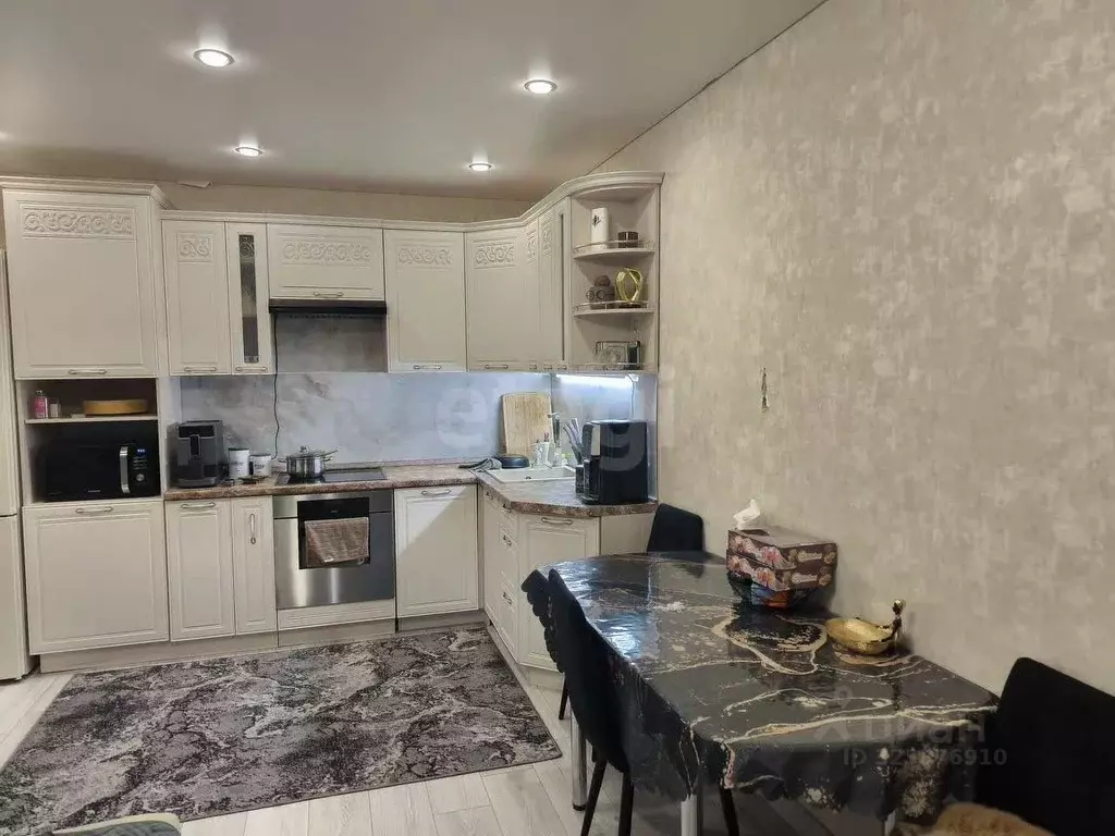 2-к кв. Томская область, Томск Урожайный пер., 29/1 (58.5 м) - Фото 1