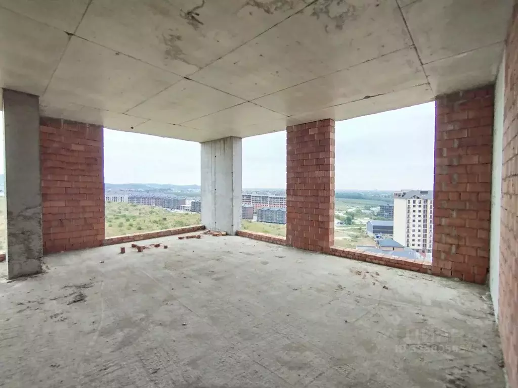 2-к кв. Кабардино-Балкария, Нальчик ул. Атажукина, 147А (58.43 м) - Фото 1