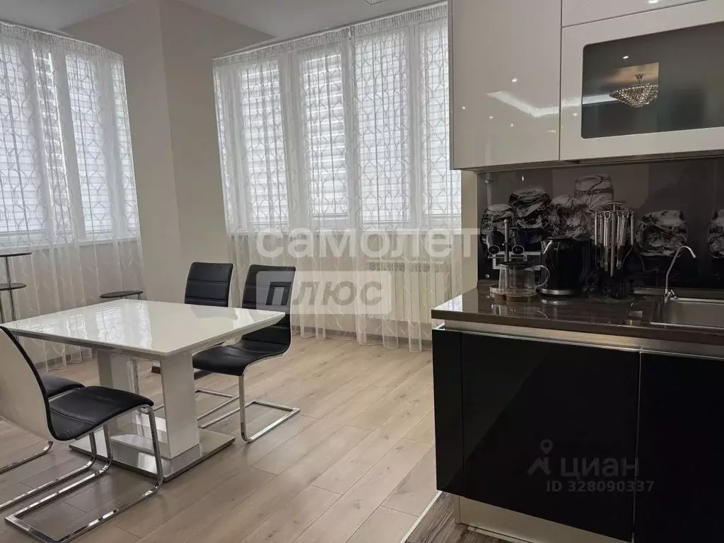 3-к кв. Тульская область, Тула ул. Свободы, 55 (150.5 м) - Фото 1