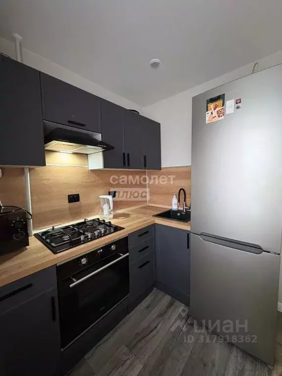 1-к кв. Курская область, Курск Магистральный проезд, 5А (33.8 м) - Фото 0