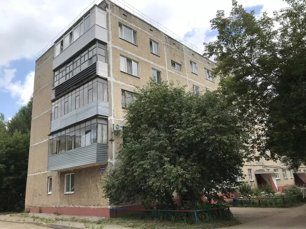 4-комнатная квартира: Оса, улица Генерала Богомягкова, 14 (71.8 м) - Фото 1