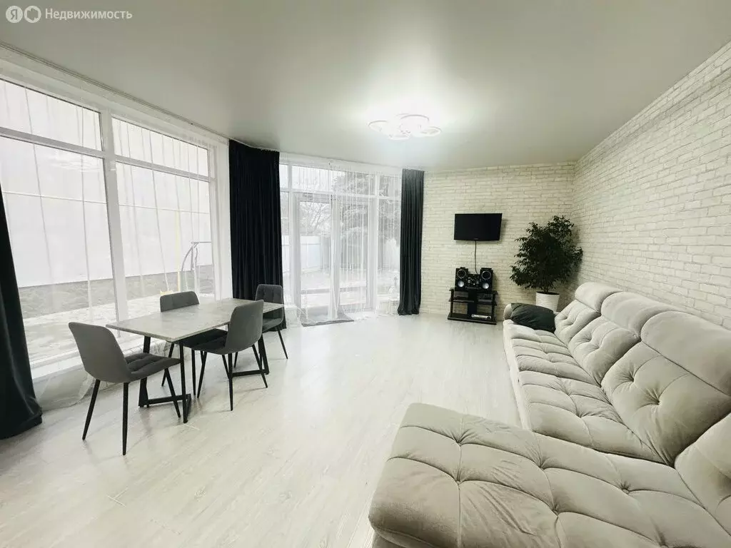 Дом в Ставрополь, улица Ломоносова, 165 (110 м) - Фото 1