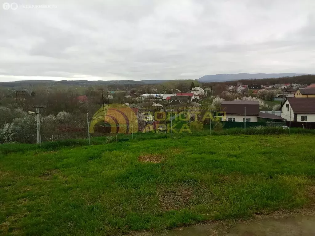 Дом в Абинск, улица Дзержинского (200 м) - Фото 2