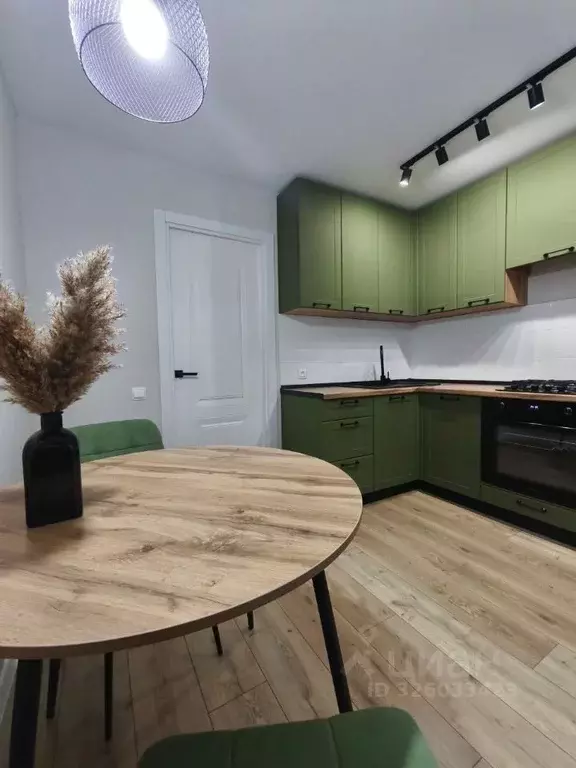 2-к кв. Кировская область, Киров Солнечная ул., 19 (55.8 м) - Фото 1