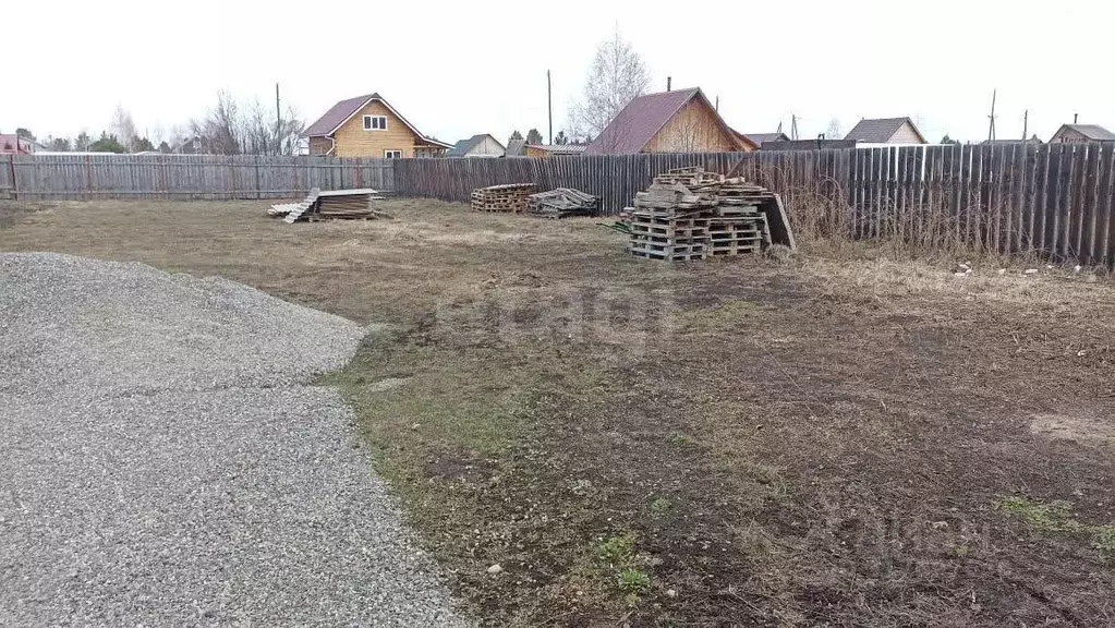 Дом в Красноярский край, Емельяновский район, Шуваевский сельсовет, ... - Фото 0