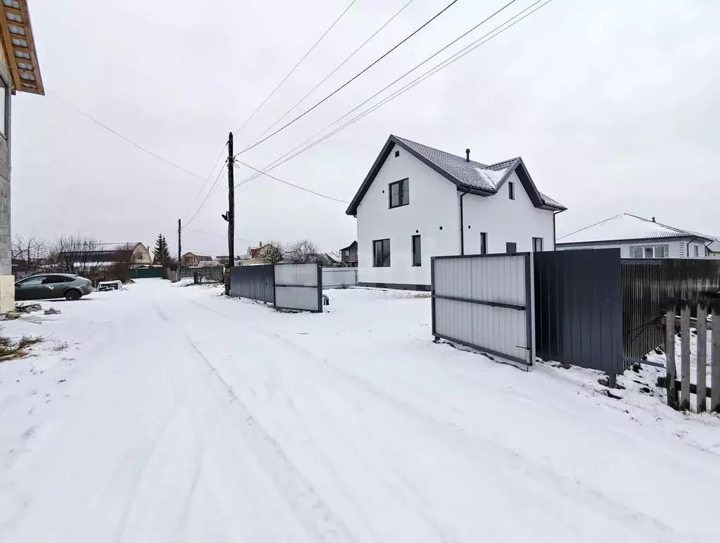 Дом в Тюменская область, Тюмень Садовое товарищество Липовый остров, ... - Фото 1