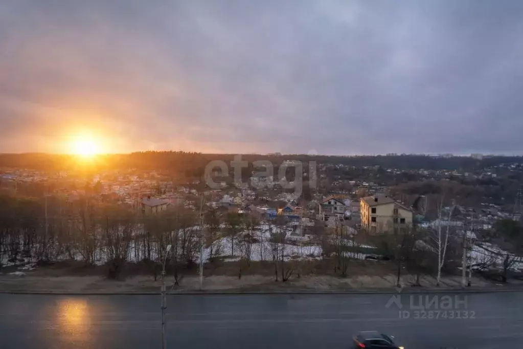 2-к кв. Чувашия, Чебоксары ул. Энтузиастов, 5 (49.6 м) - Фото 1