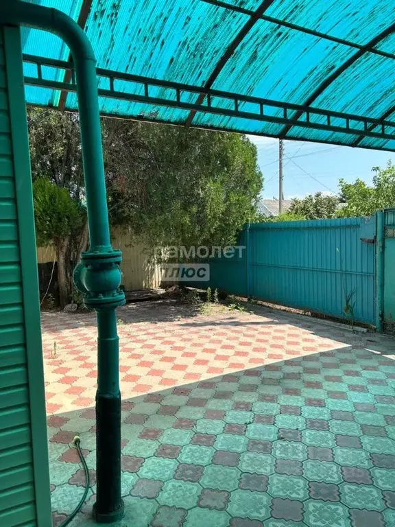 Дом в Краснодарский край, Динской район, Первореченское с/пос, с. ... - Фото 2