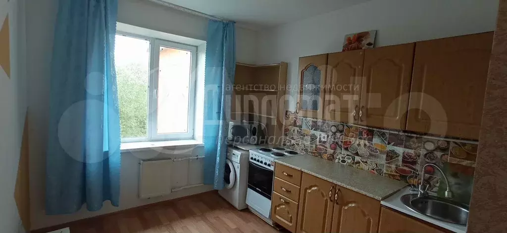 1-к. квартира, 33 м, 3/3 эт. - Фото 1