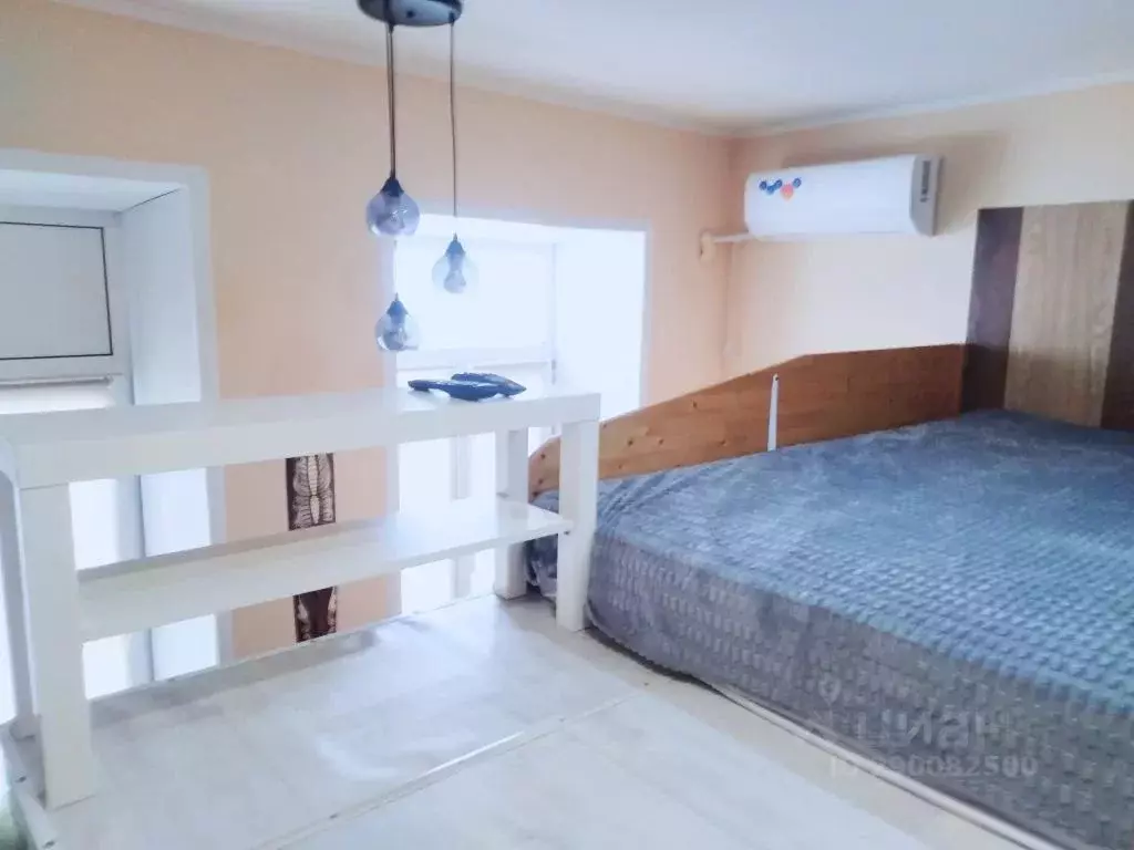 Комната Приморский край, Владивосток Алеутская ул., 43 - Фото 1