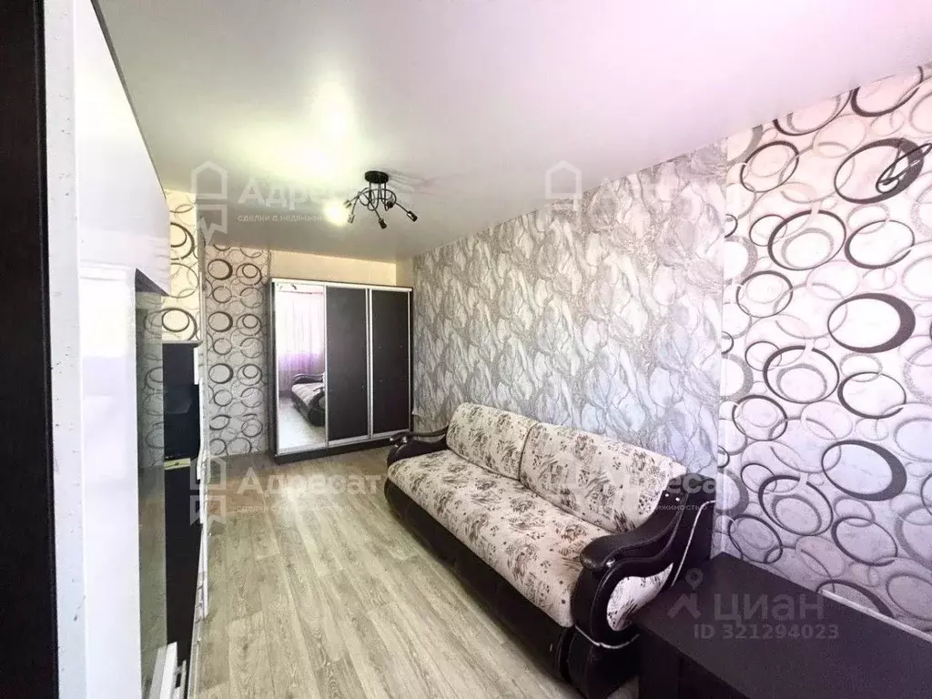 2-к кв. Волгоградская область, Волгоград ул. 70-летия Победы, 21А ... - Фото 1