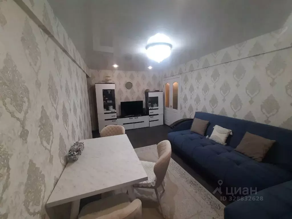 3-к кв. Волгоградская область, Волгоград ул. Дзержинского, 39 (58.2 м) - Фото 1