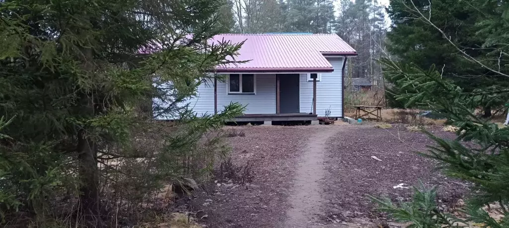 Дом в Ленинградская область, Приозерский район, Петровское с/пос, пос. ... - Фото 1