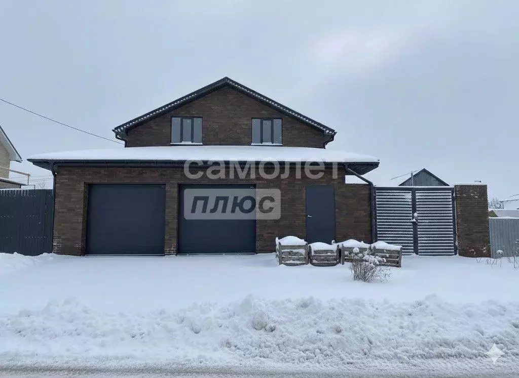 Коттедж в Ульяновская область, Ульяновск Омская ул., 53 (250 м) - Фото 1