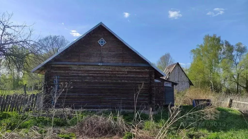 Дом в Псковская область, Дедовичский район, Вязьевская волость, д. ... - Фото 0