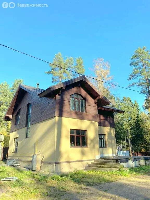 Дом в городской посёлок Рощино, Социалистическая улица, 129 (173 м) - Фото 0