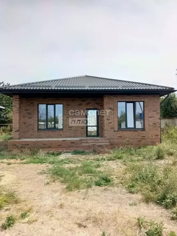 Дом в Краснодарский край, Приморско-Ахтарск ул. Строителей (82 м) - Фото 1