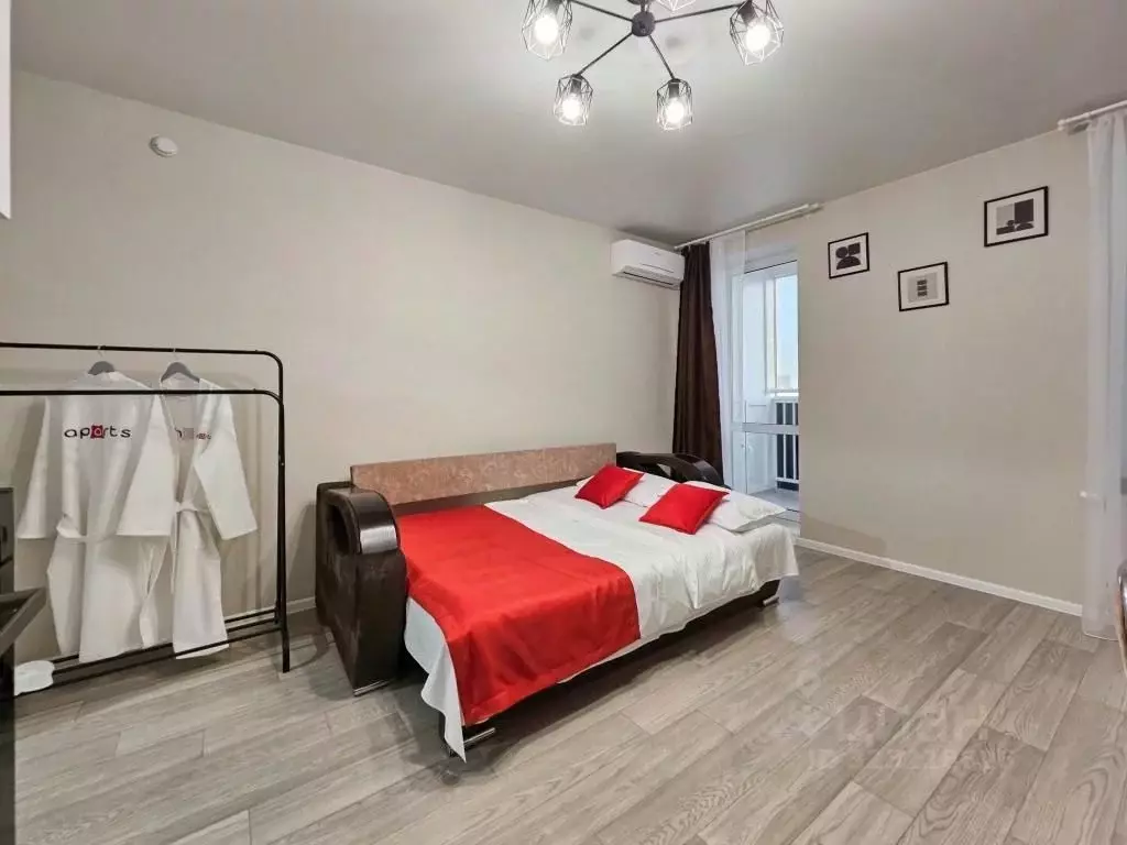 1-к кв. Татарстан, Набережные Челны ул. Виктора Полякова, 11 (36.0 м) - Фото 1