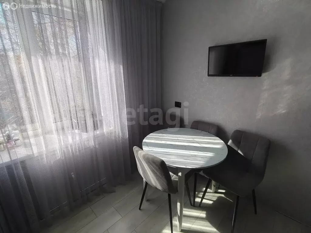 3-комнатная квартира: Шадринск, улица Спартака, 51 (58 м) - Фото 2