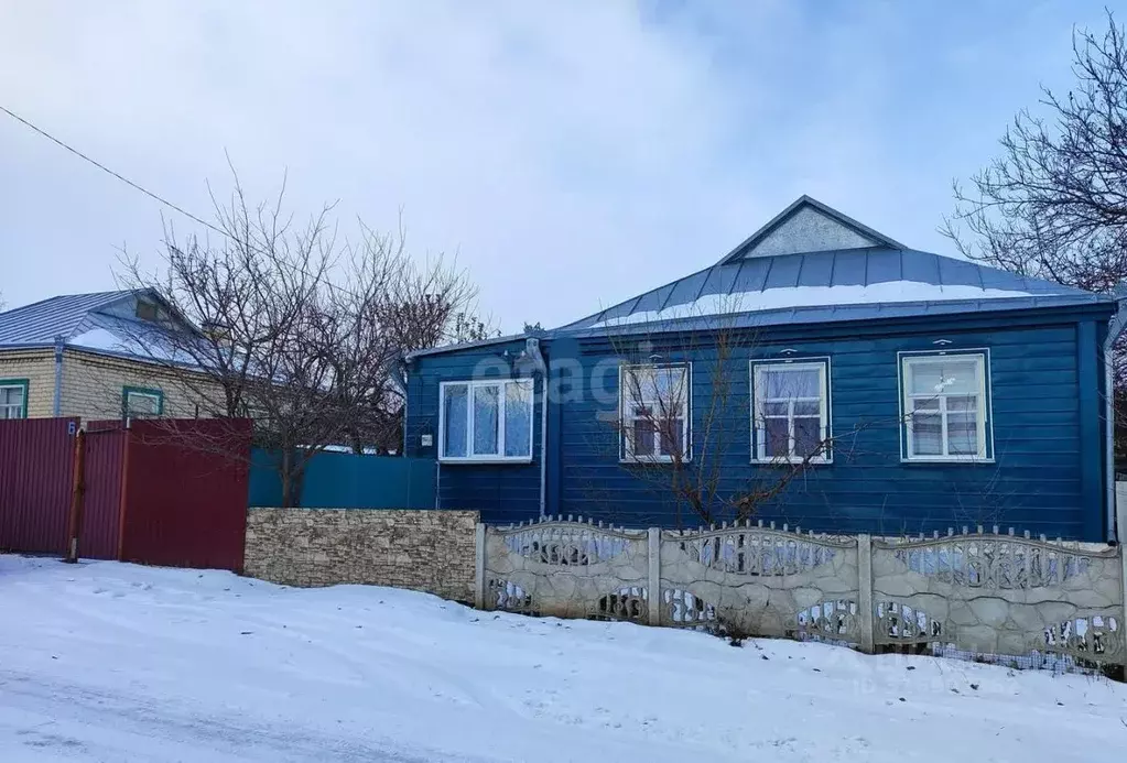 Дом в Белгородская область, Старооскольский городской округ, с. ... - Фото 0
