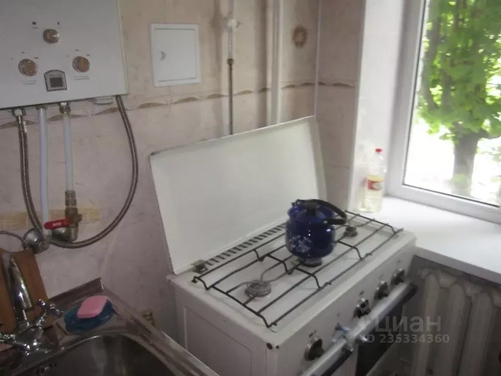 1-к кв. Ставропольский край, Ессентуки ул. Комарова, 4А (30.0 м) - Фото 2