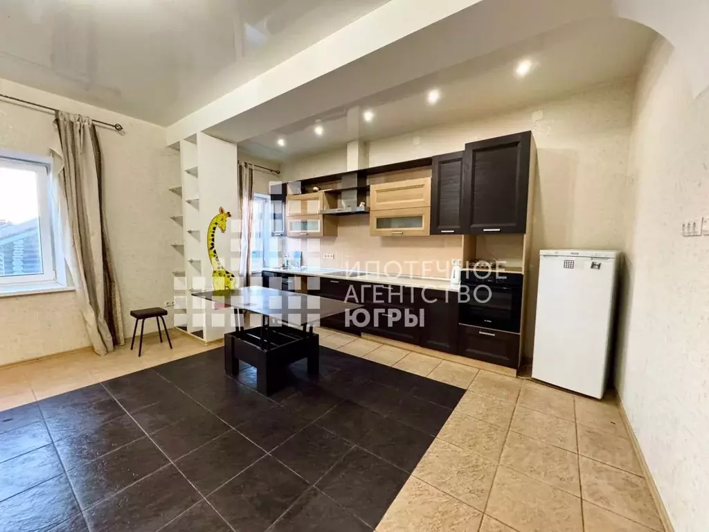 2-к кв. Ханты-Мансийский АО, Ханты-Мансийск пос. Овоще-Молочный ... - Фото 1