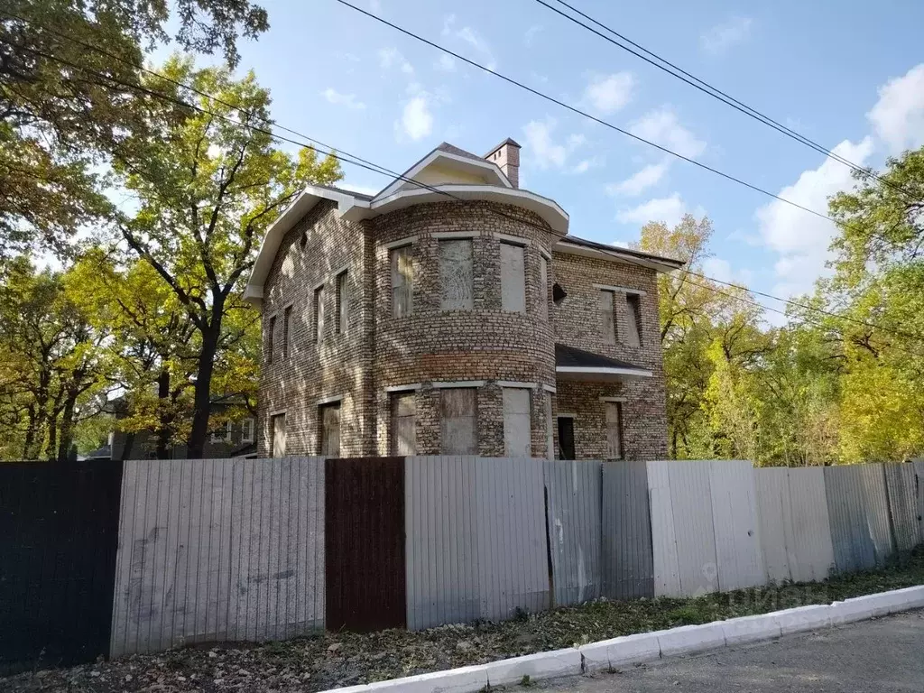 Дом в Самарская область, Самара 12-я линия (370 м) - Фото 1