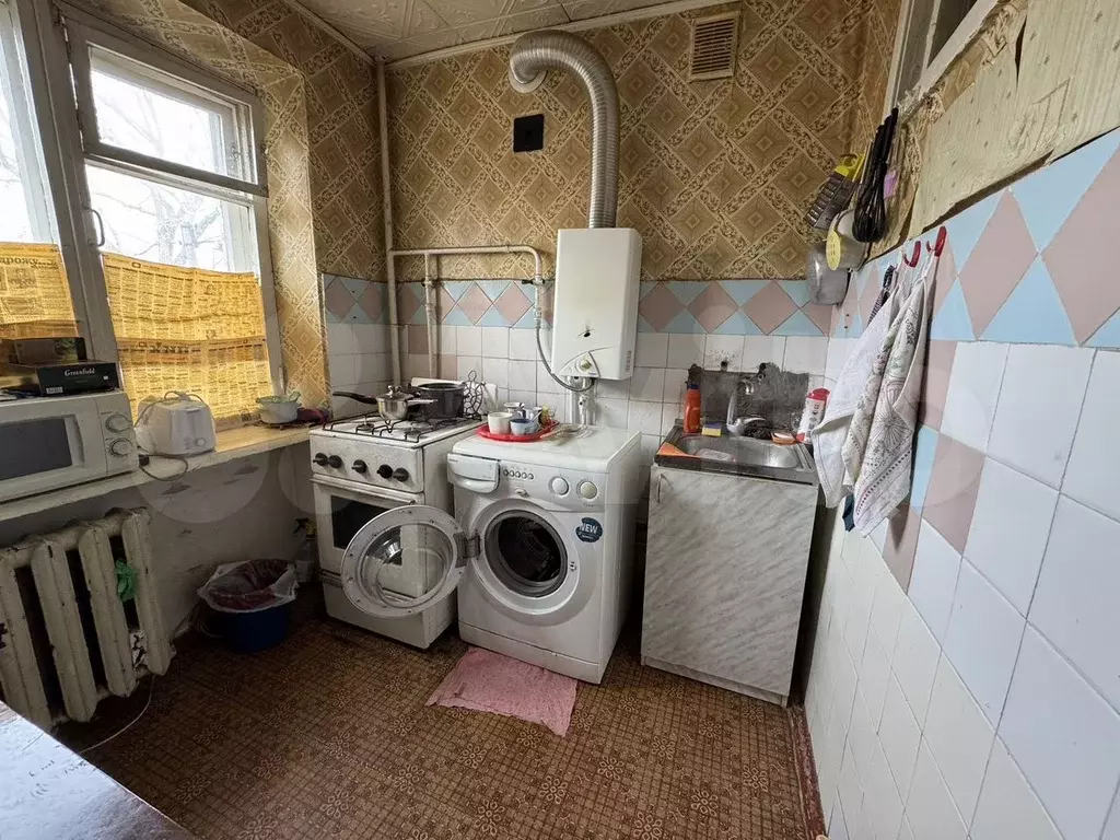 3-к. квартира, 60 м, 2/5 эт. - Фото 0