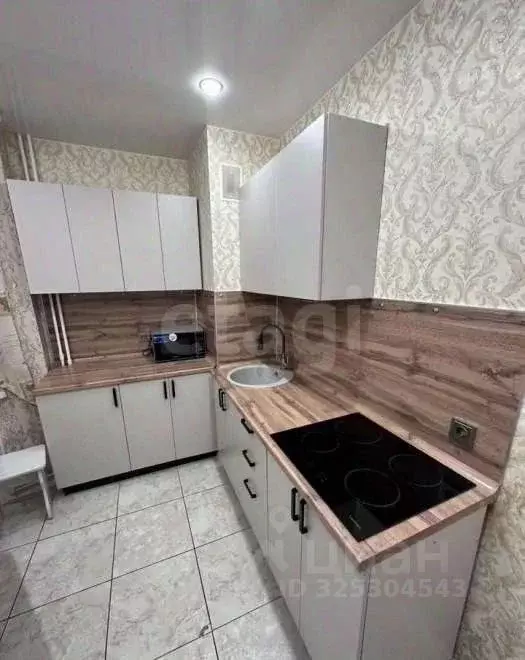 3-к кв. Тюменская область, Тюмень ул. Демьяна Бедного, 83 (72.0 м) - Фото 2