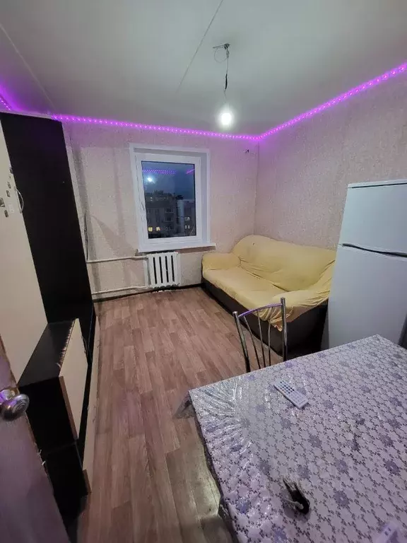 Комната Псковская область, Псков Красноармейская ул., 26 (12.0 м) - Фото 2