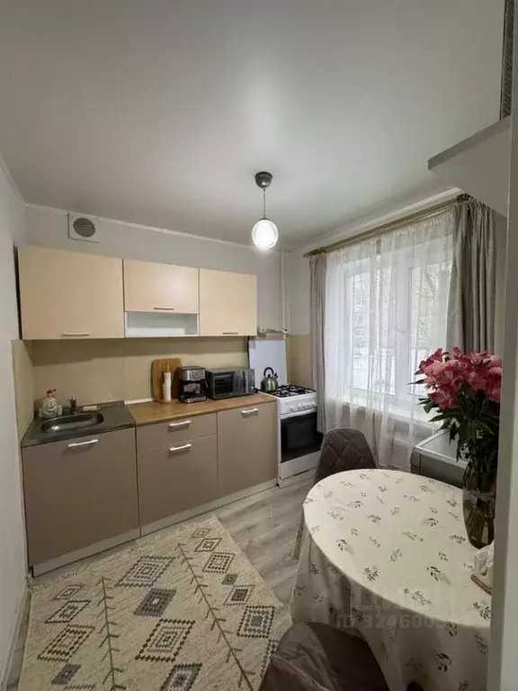 1-к кв. Омская область, Омск Заозерный мкр, ул. Светлая, 12 (31.0 м) - Фото 1