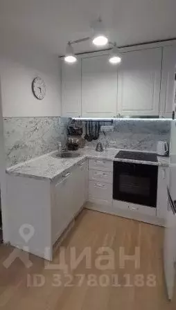 3-к кв. Свердловская область, Екатеринбург ул. Дорожная, 12 (60.1 м) - Фото 1