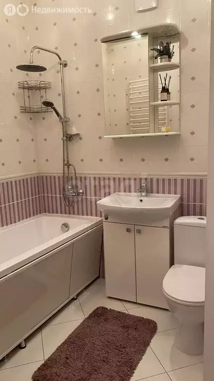 1-комнатная квартира: Калининград, улица Аксакова, 100А (40 м) - Фото 1
