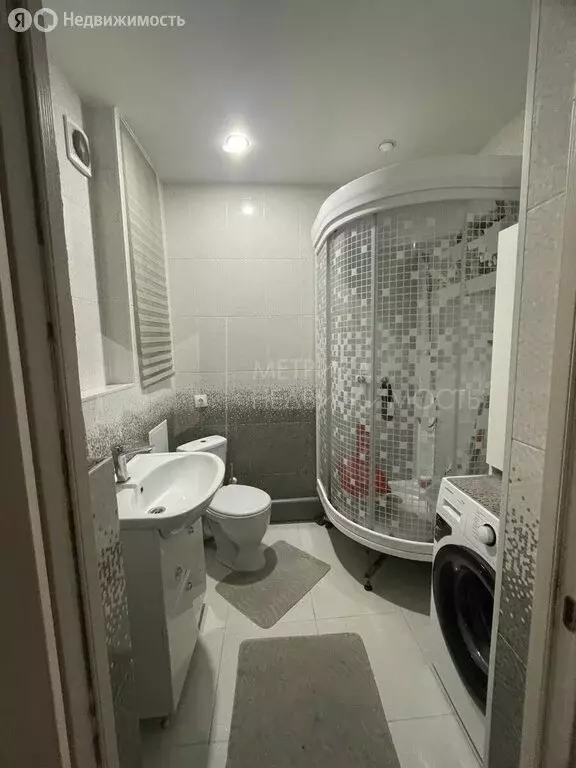 1-комнатная квартира: Тюмень, Интернациональная улица, 199 (41 м) - Фото 1