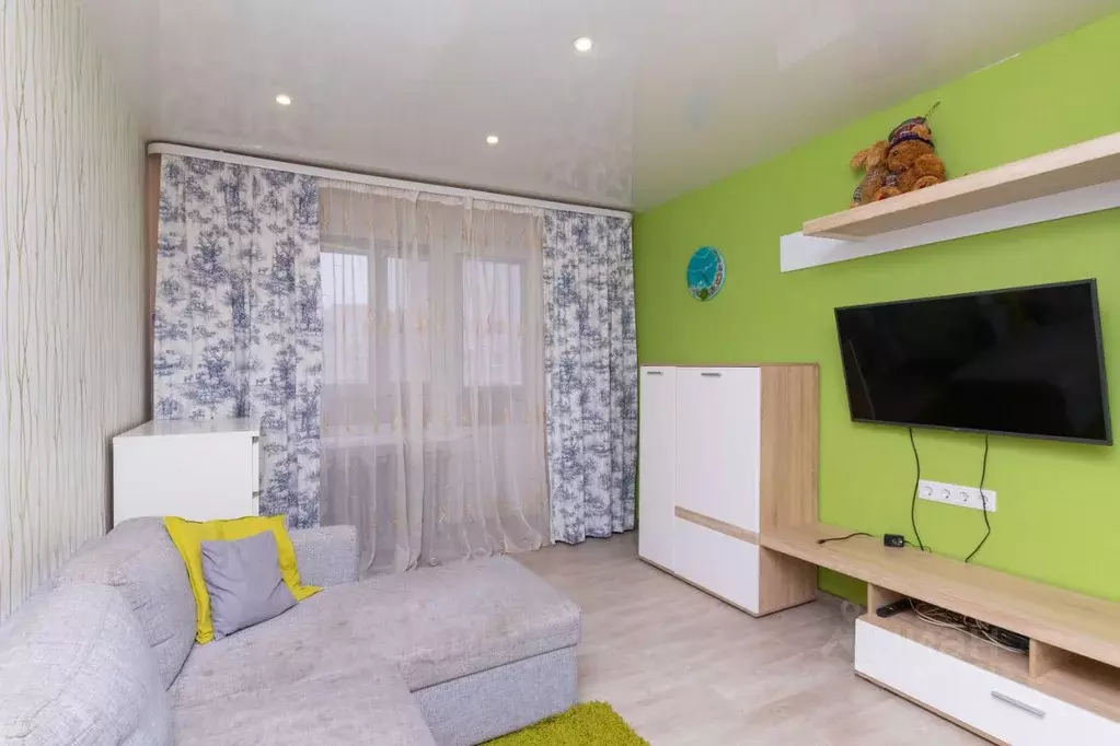 3-к кв. Тюменская область, Тюмень ул. Беляева, 29 (57.0 м) - Фото 1