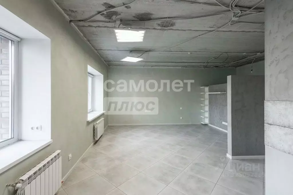 3-к кв. Омская область, Омск ул. Красный Путь, 143к3 (90.0 м) - Фото 2