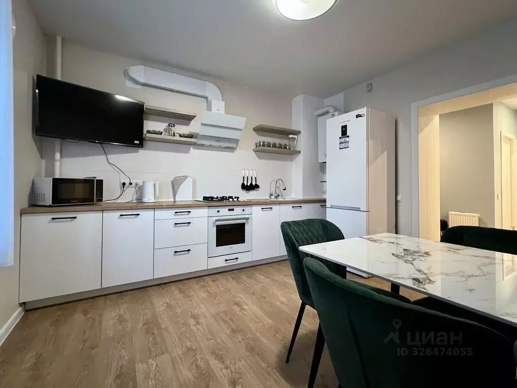 3-к кв. Калининградская область, Калининград ул. Маршала Жукова, 4 ... - Фото 1